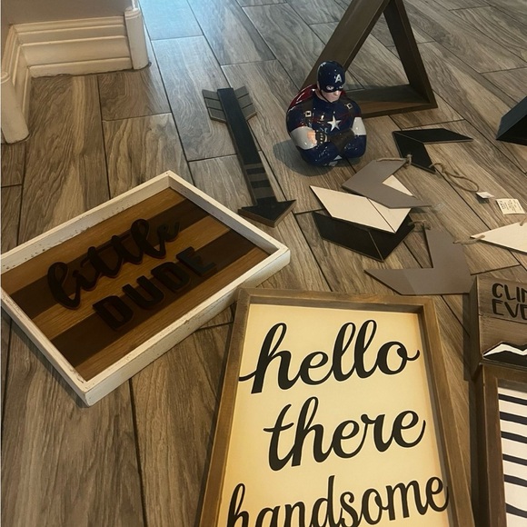 Boy bedroom decor - Picture 2 of 3